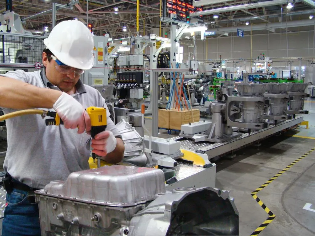 Sector-manufacturero-2