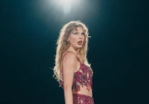 TAYLORRR