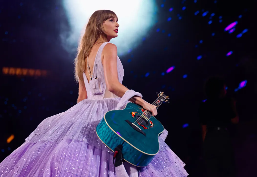 TAYLORRRRR