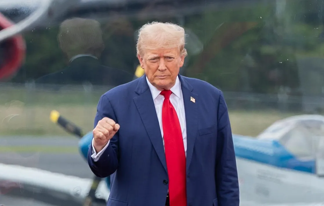 TRUMP DFSD