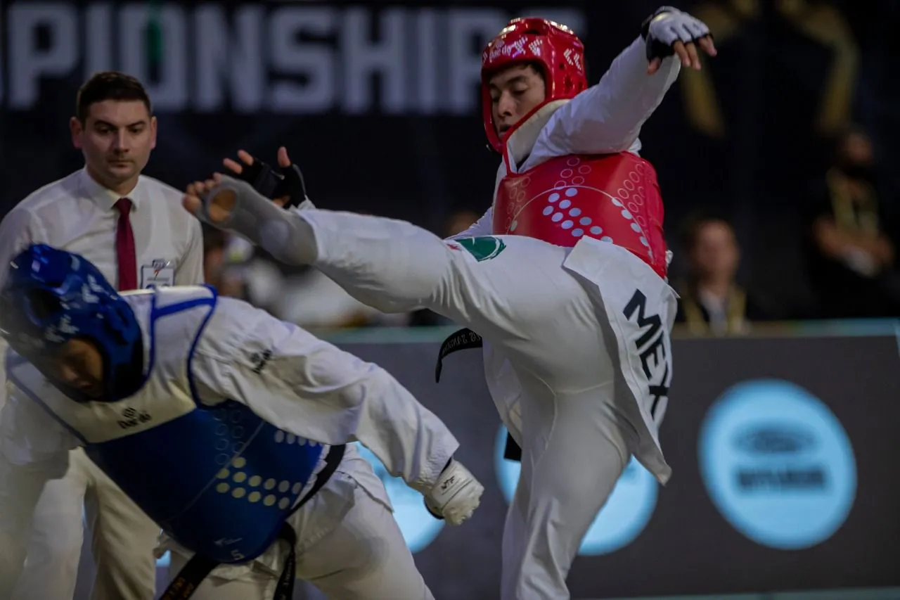 Taekwondoín mexicano Carlos Sansores