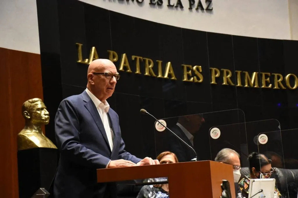 DANTE DELGADO