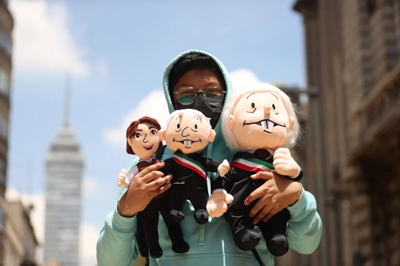 AMLO AMLITO EFE