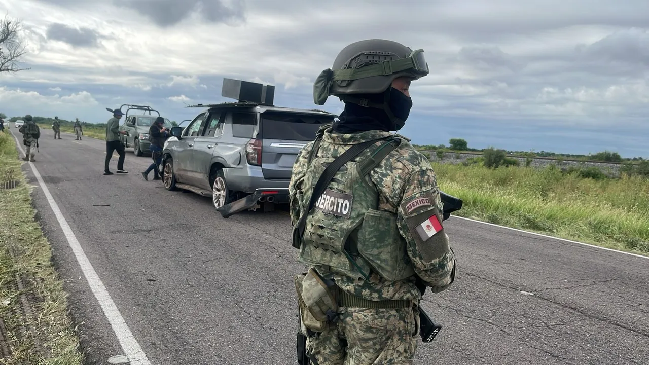 Enfrentamiento en Culiacancito deja un muerto, ocho detenidos y fuerte despliegue militar