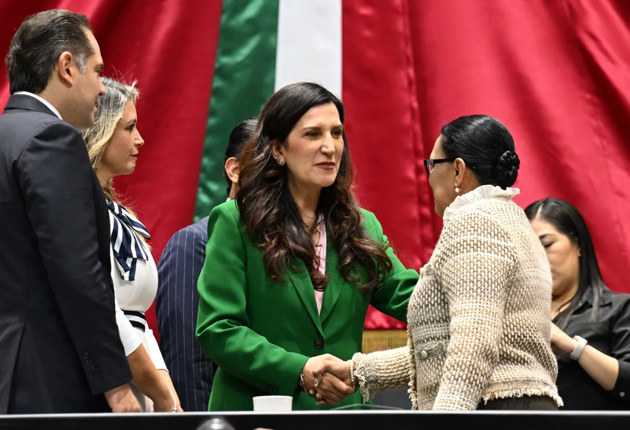 Concluye comparecencia de Rosa Icela Rodríguez; Kenia López Rabadán destaca diálogo respetuoso