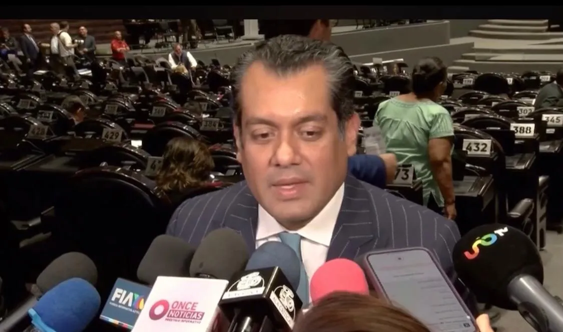 Diputado de Morena solicita al INE desechar queja contra consejeros electorales