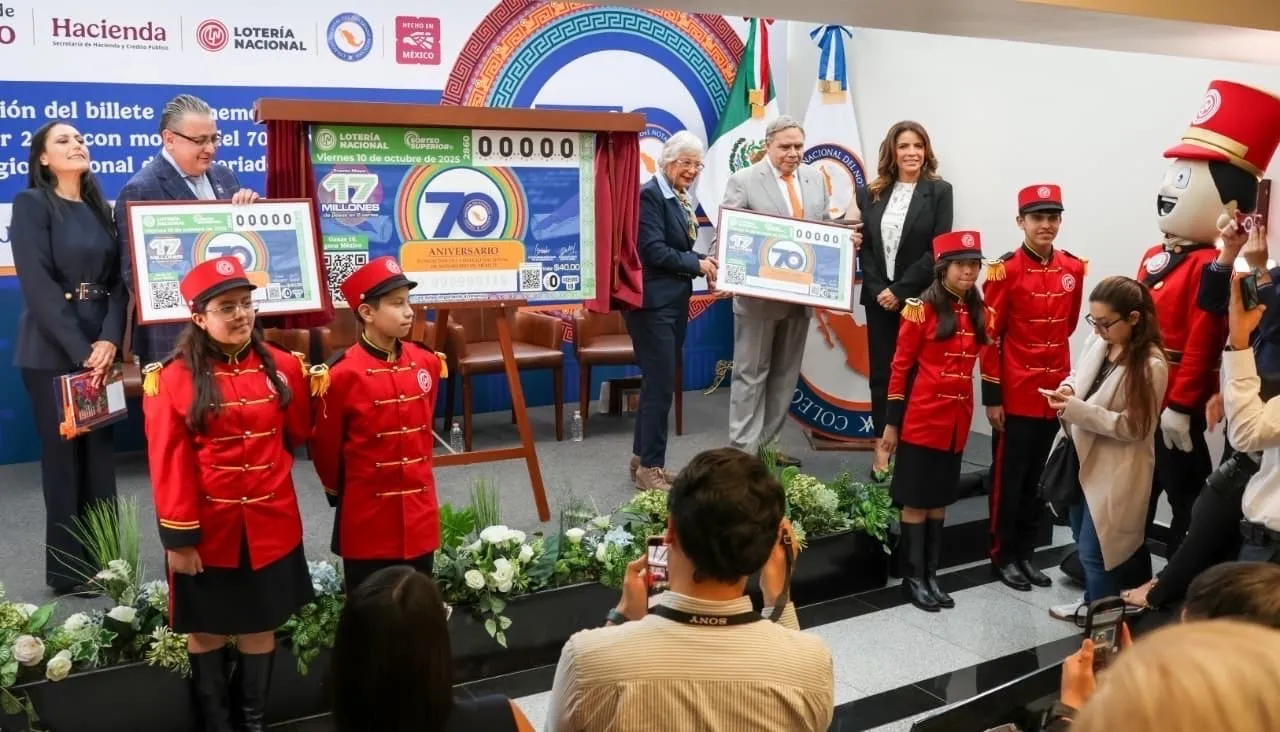 Con billete de Lotería Nacional se reconocen 70 años del Colegio Nacional del Notariado Mexicano