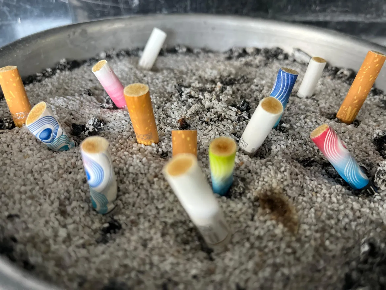 Advierten que aumento de impuestos al tabaco no frenará el consumo por contrabando