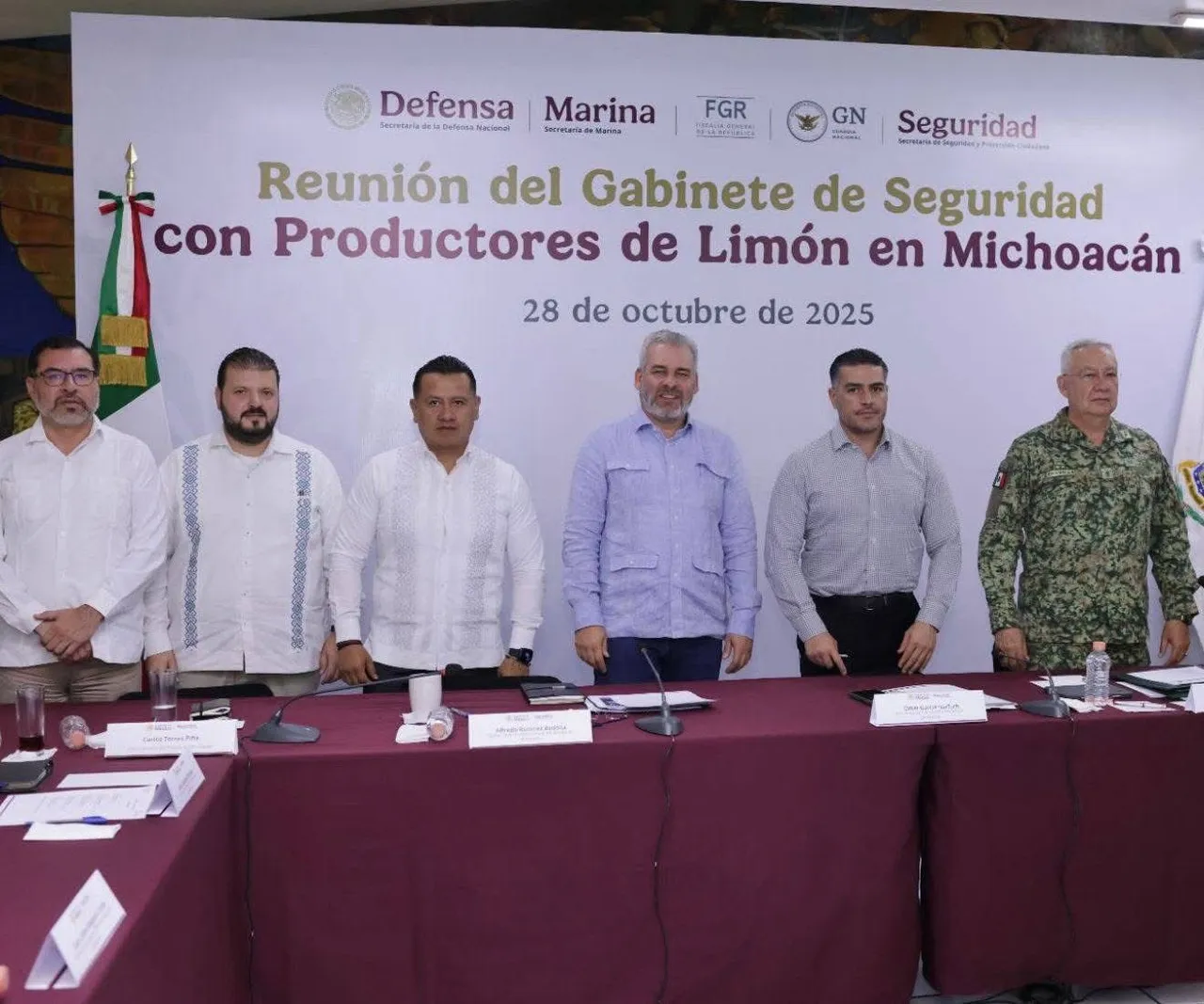 Por crisis en sector limonero, Omar García Harfuch visita Apatzingán