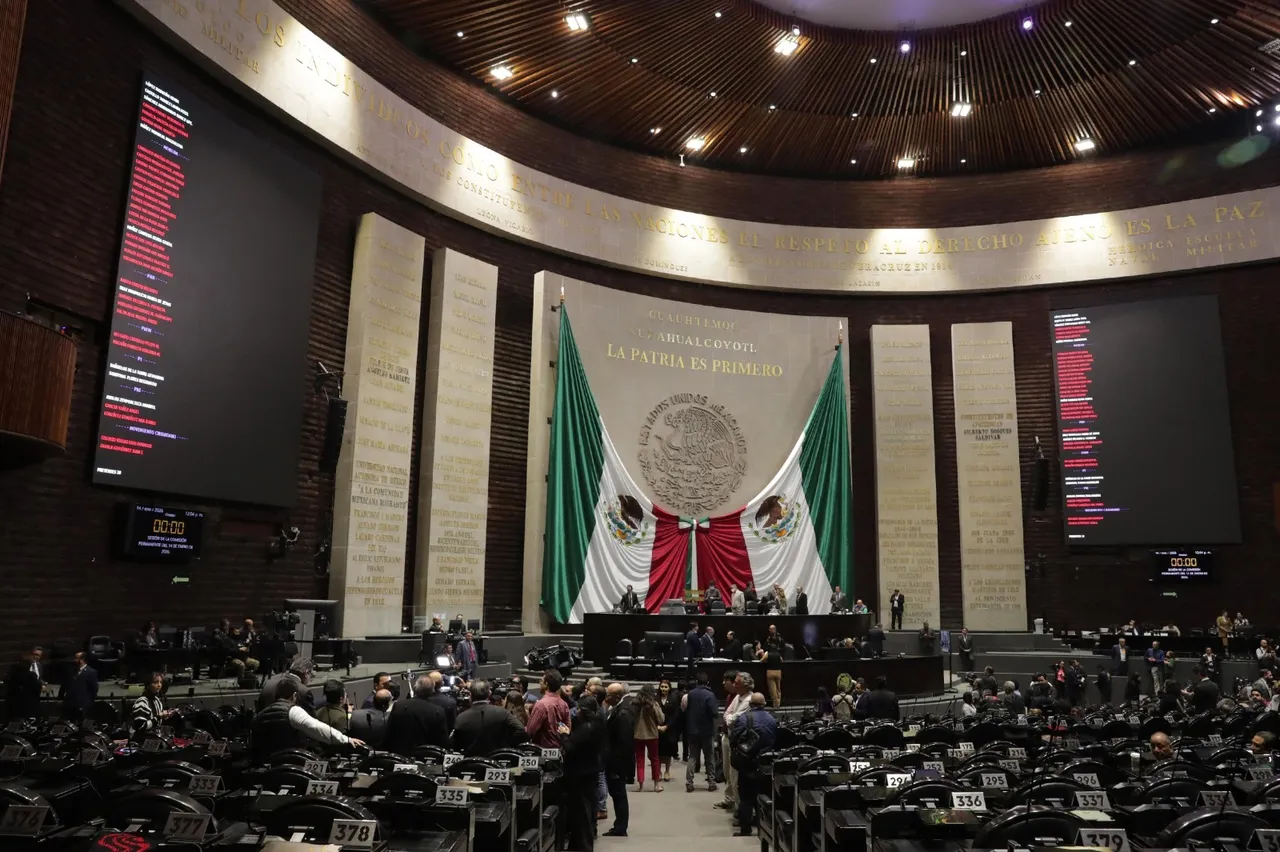 La Permanente turna a comisiones de la Cámara de Diputados iniciativa ciudadana en materia político-electoral