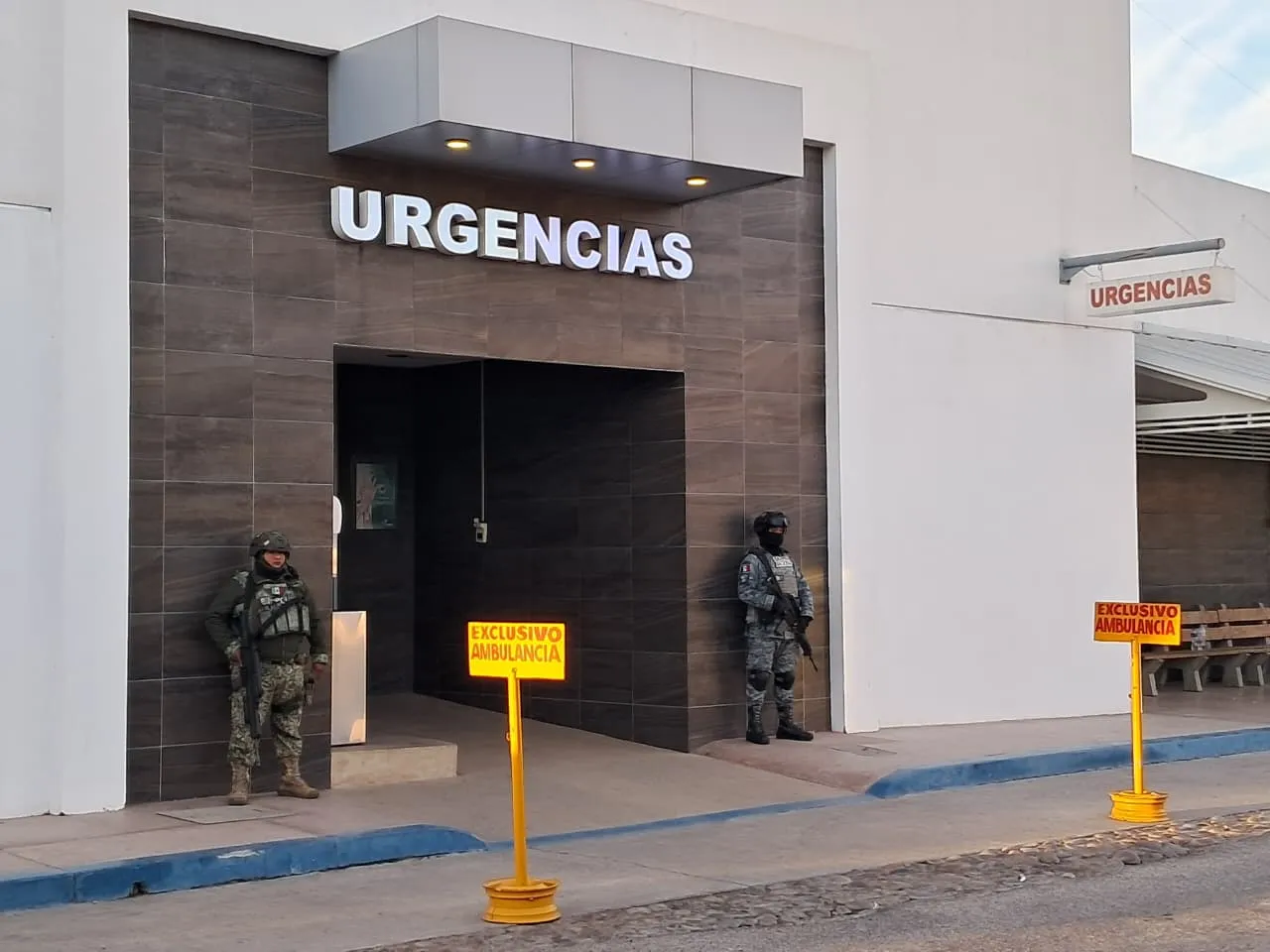 Cambian a Sergio Torres a hospital especializado tras atentado en Culiacán