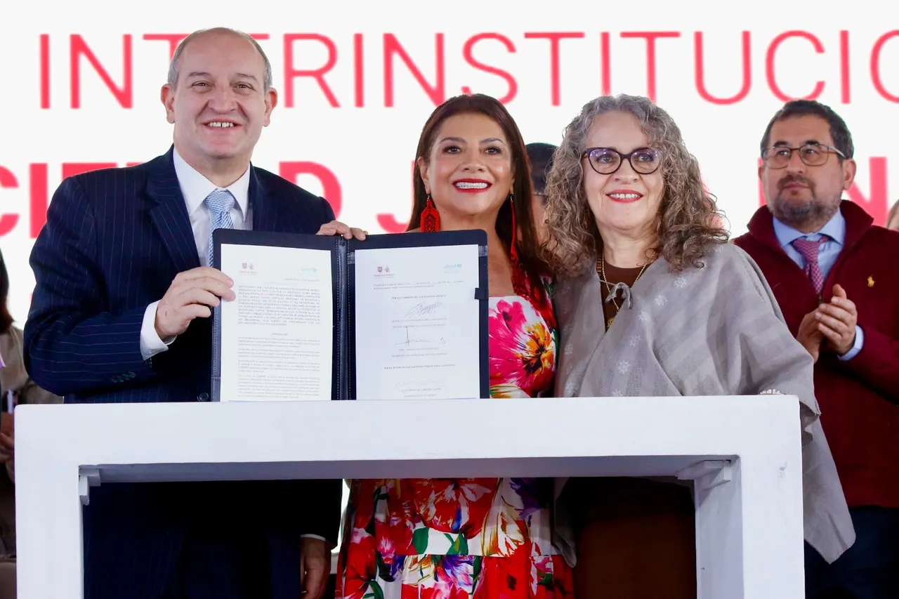 CDMX lanza el 'silbatazo ciudadano' y portal de gastos para vigilar el Mundial 2026