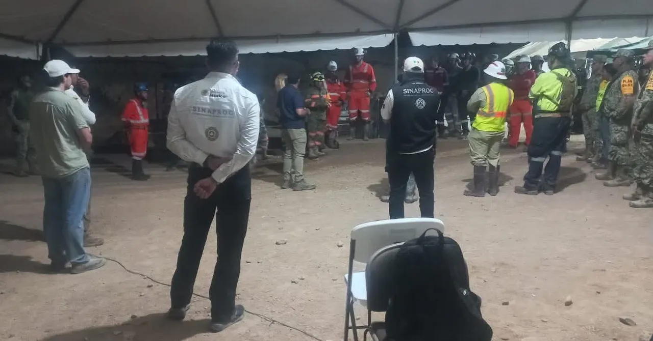 A 100 metros del rescate: continúan sin descanso búsqueda de 3 mineros en El Rosario, Sinaloa