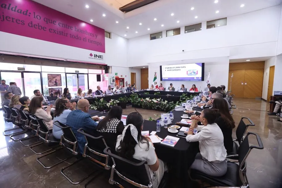 Consolida México su modelo electoral con respaldo internacional: INE
