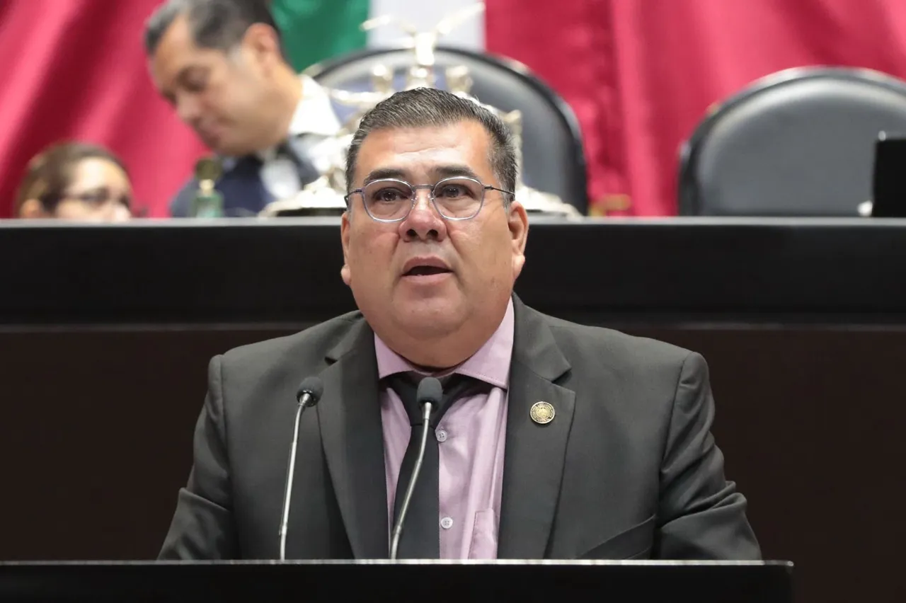 Proponen reforma para proteger a jornaleros agrícolas indígenas contra la explotación