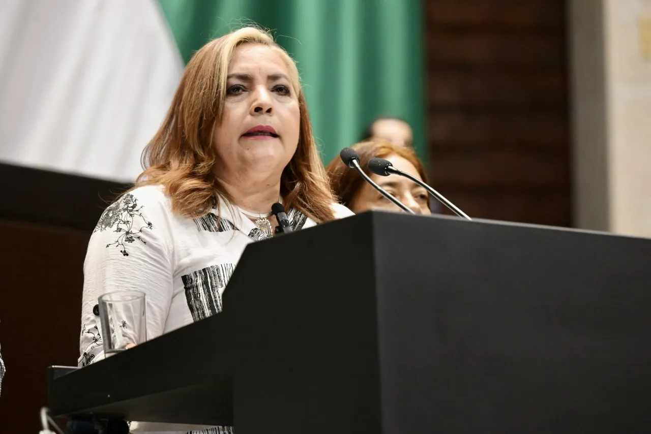 Promueven iniciativa en materia de salud digital y expediente clínico electrónico