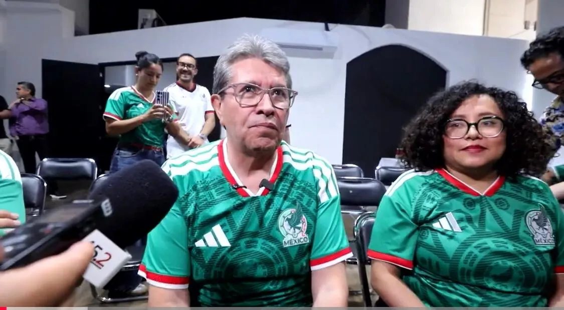 Celebran legisladores triunfo de México ante Sudáfrica y dejan de lado diferencias políticas