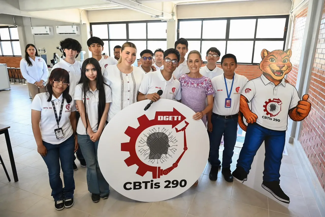 Claudia Sheinbaum inaugura el CBTIS 290 en Tijuana para ampliar la Educación Media Superior