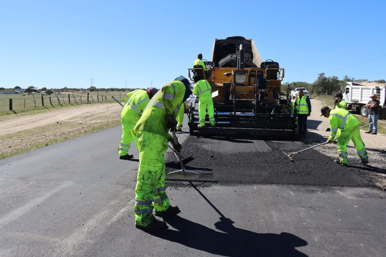 SICT reporta avance de más de 47 mil km atendidos con el MegaBachetón 2026