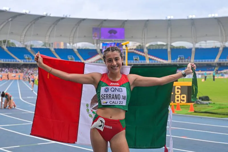 Ximena Serrano, marchista mexicana (1)