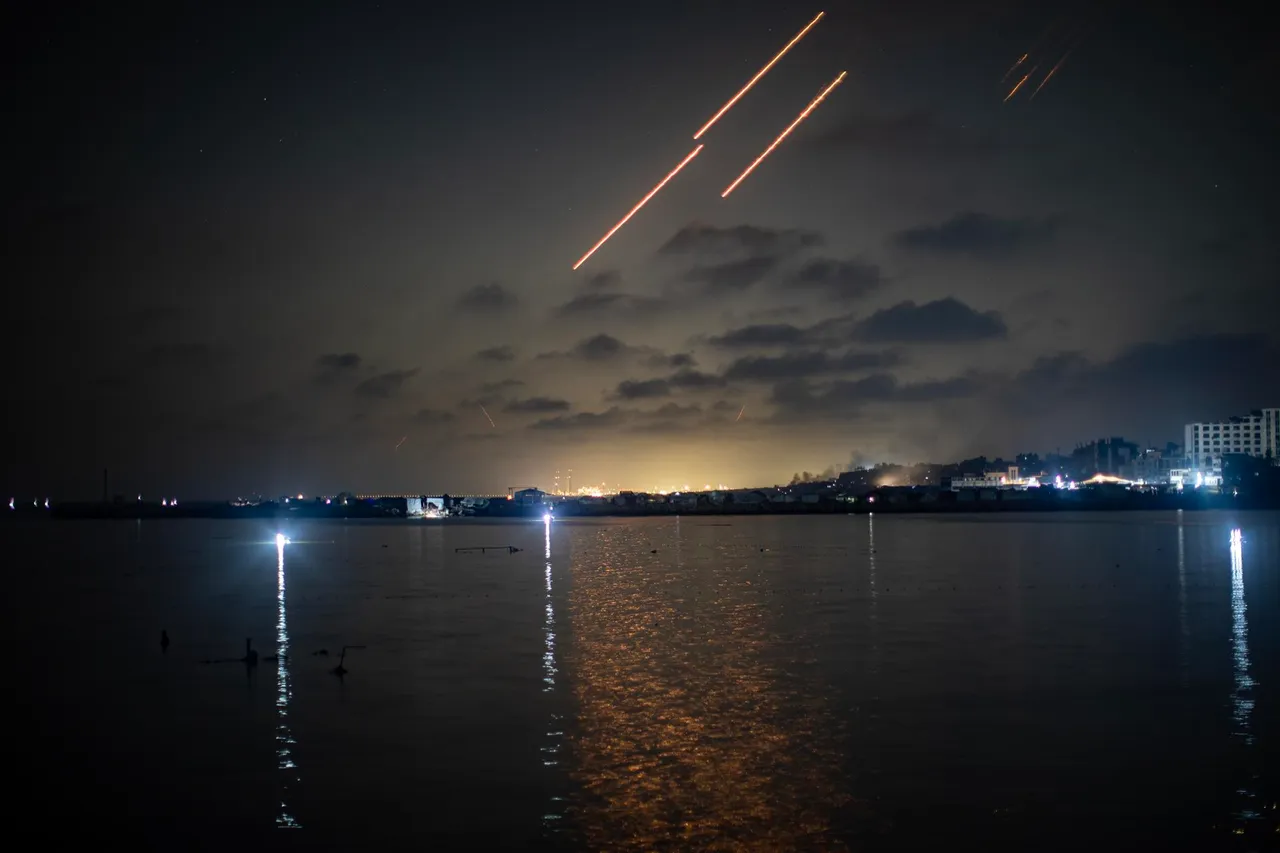 Iranian missiles pass throughGaza Strip airspace