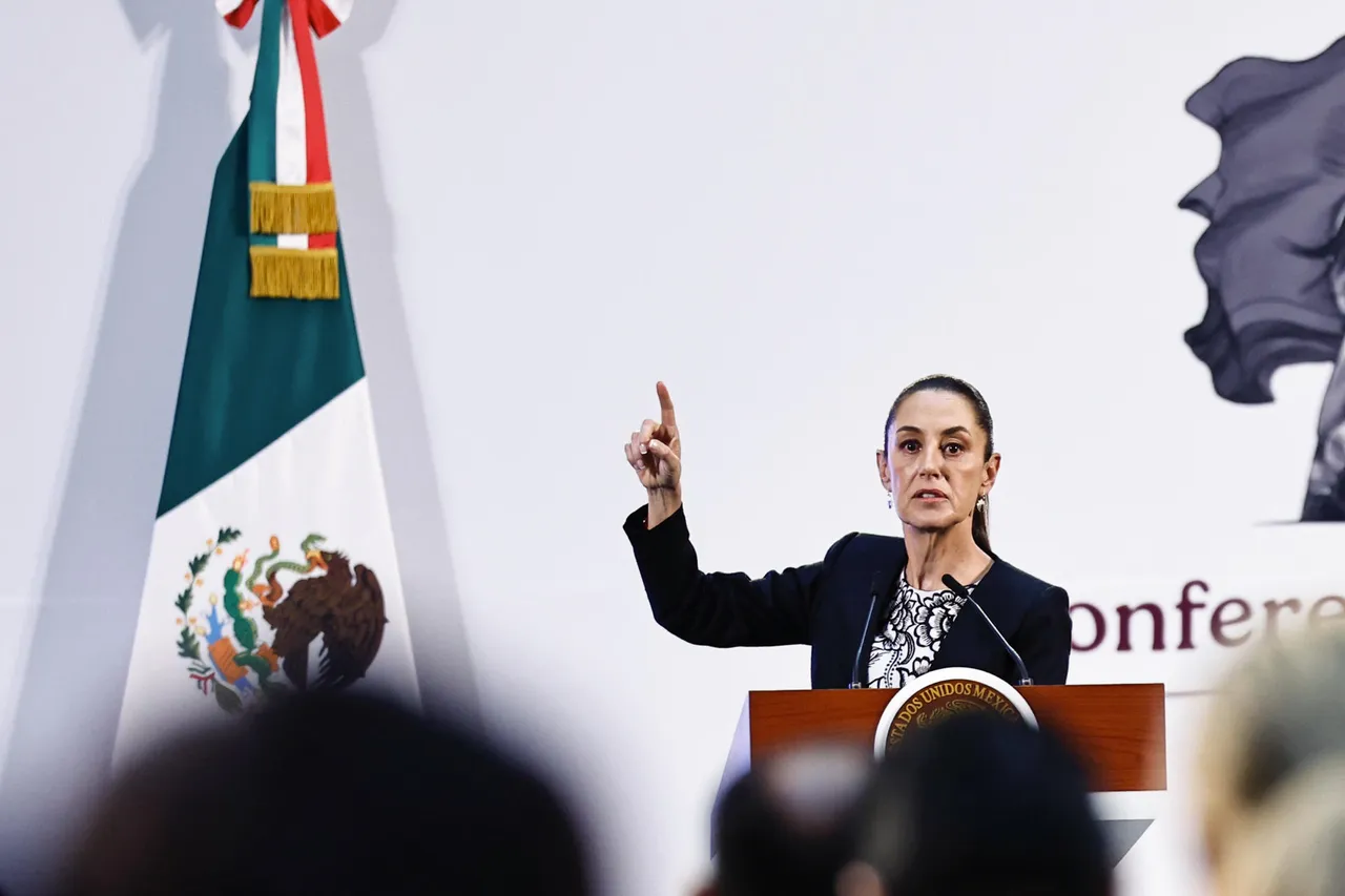 Sheinbaum ofrece a España seguir el ejemplo de México para atender catástrofes naturales