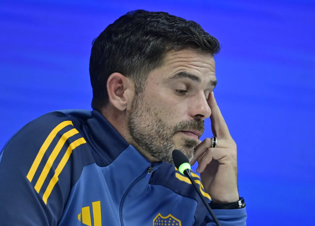 Rueda de prensa de Fernando Gago en Buenos Aires