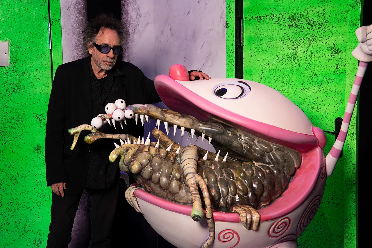 &#8220;El laberinto&#8221; creativo del cineasta Tim Burton llega a Madrid