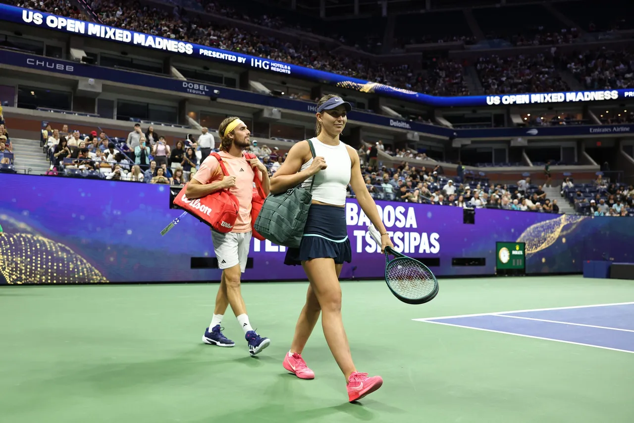 Badosa y Tsitsipas, una pareja de éxito también dentro de la pista