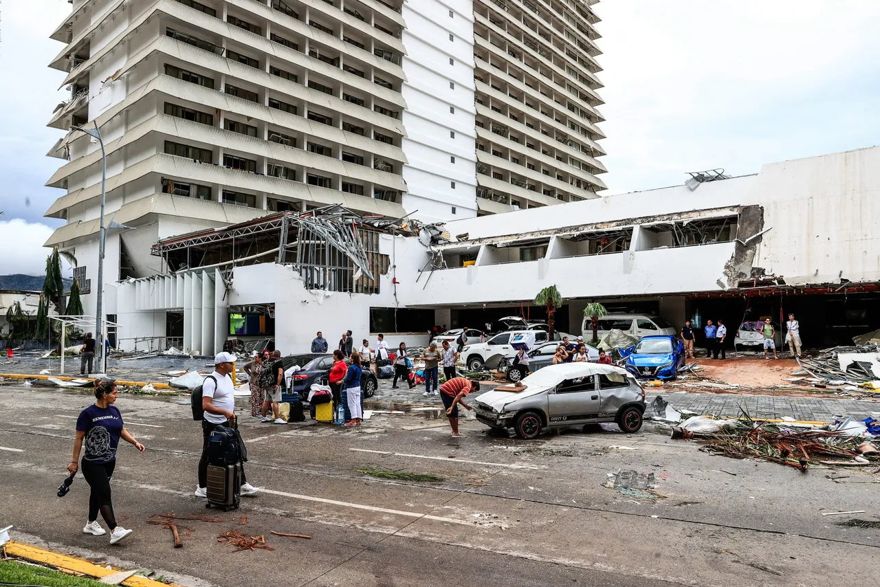 Afectaciones en el Pacífico mexicano por el paso del huracán Otis