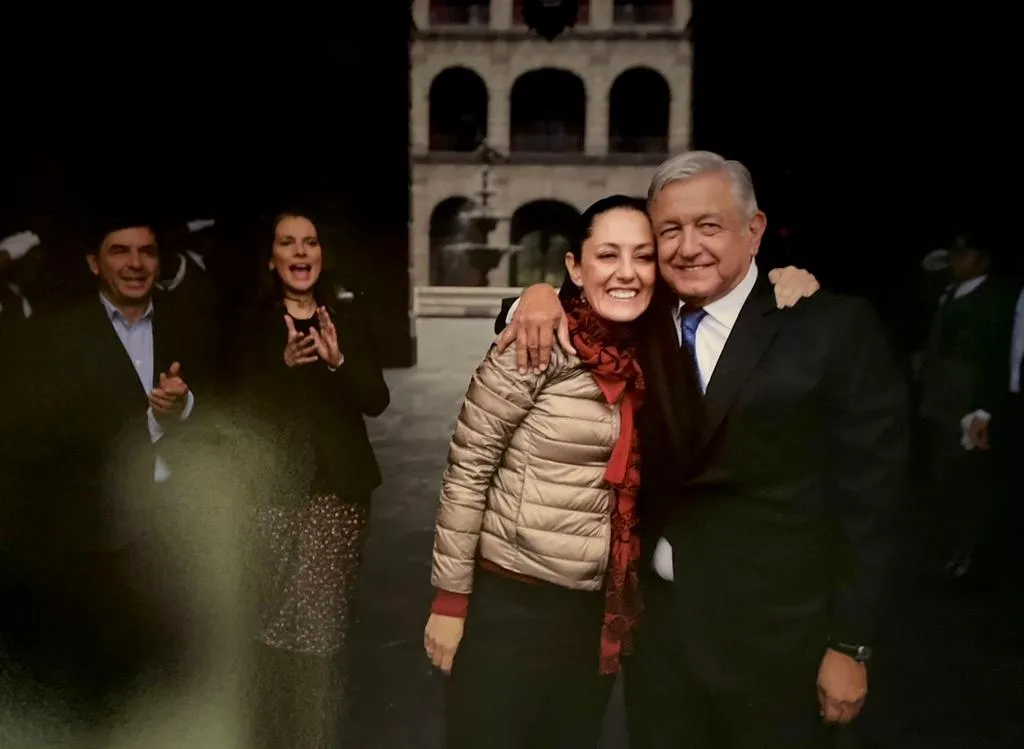Reaparición de AMLO en apoyo de Sheinbaum es señal de cohesión política aseguran senadores y diputados de Morena.
