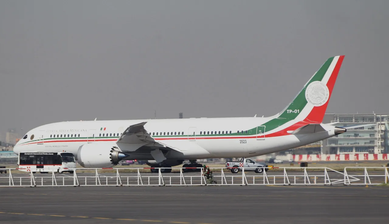 México enviará a sus atletas a Tokio en el avión presidencial de Peña Nieto