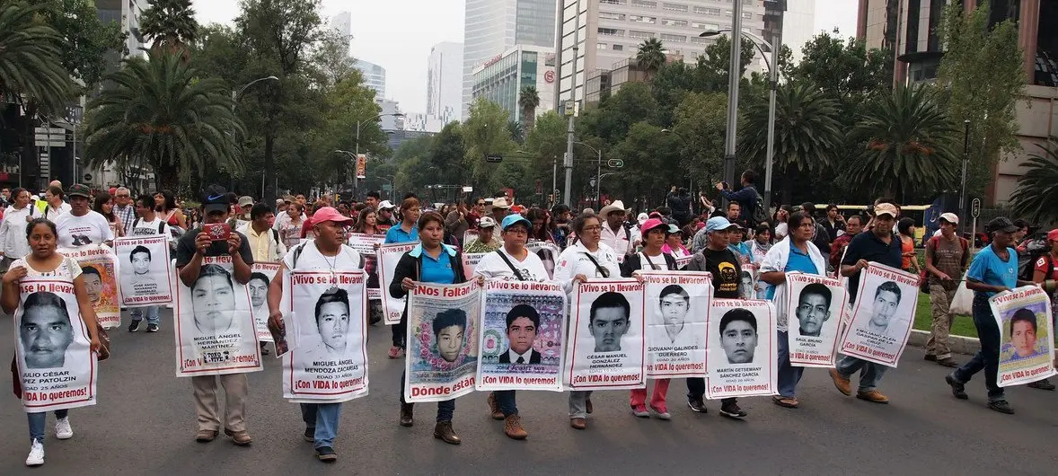 FGR podría presentar nuevas líneas de investigación del caso Ayotzinapa 
