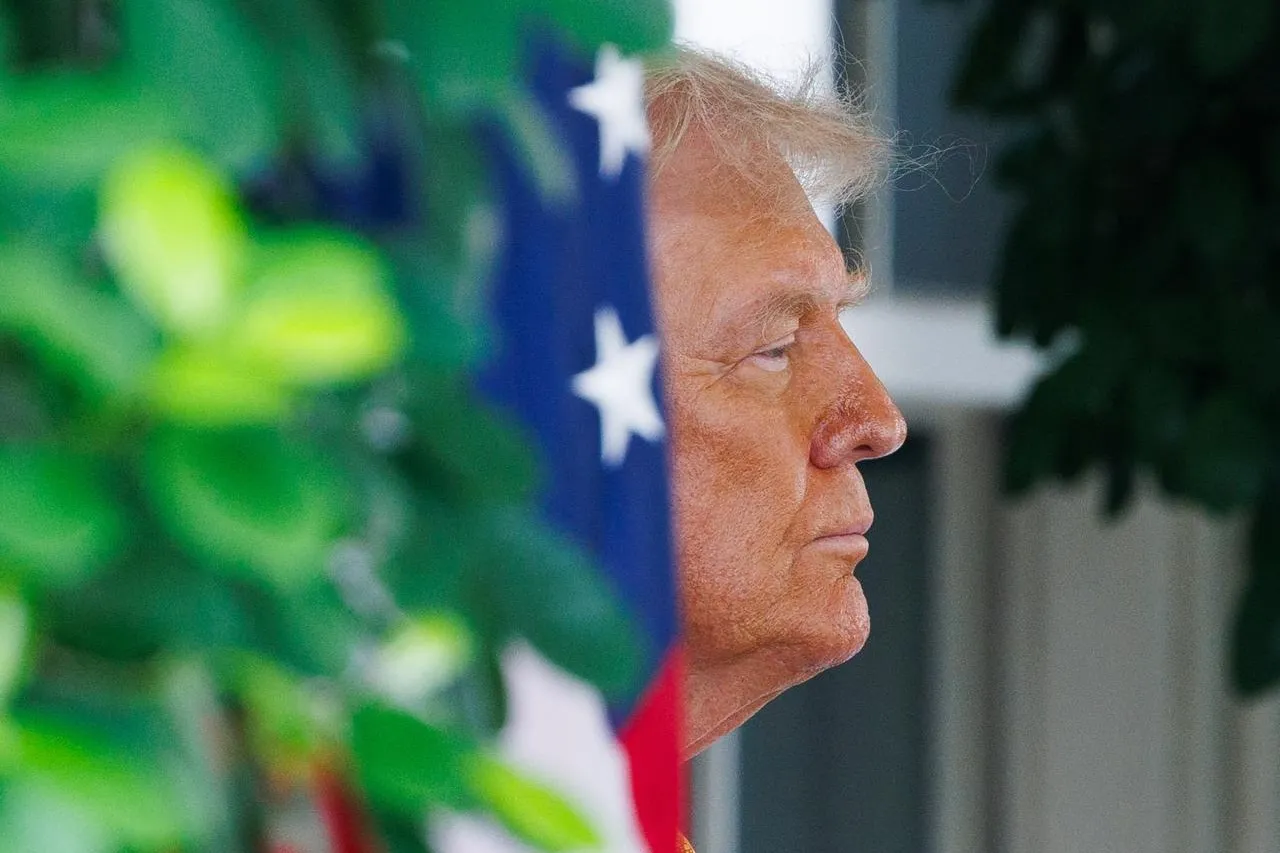 TRUMP 45345