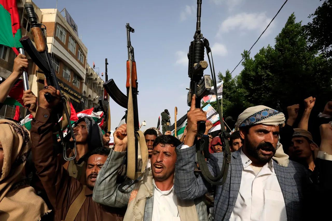 Yemenis rally to show support to Palestinian factions after Hamas attack on Israel