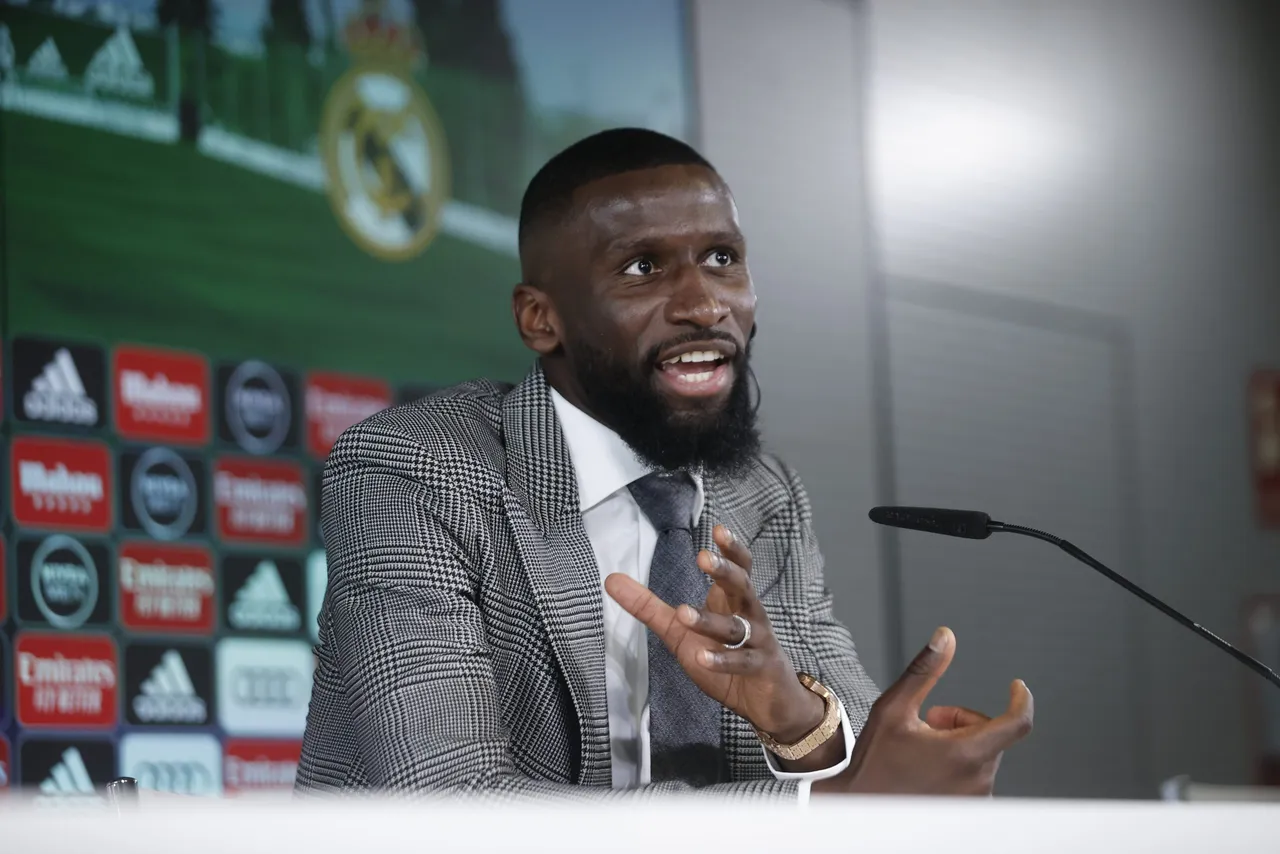 Antonio Rüdiger es presentado como nuevo jugador del Real Madrid