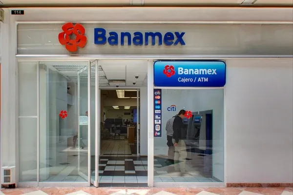 Banamex reporta mantenimiento en BancaNet y su aplicación móvil