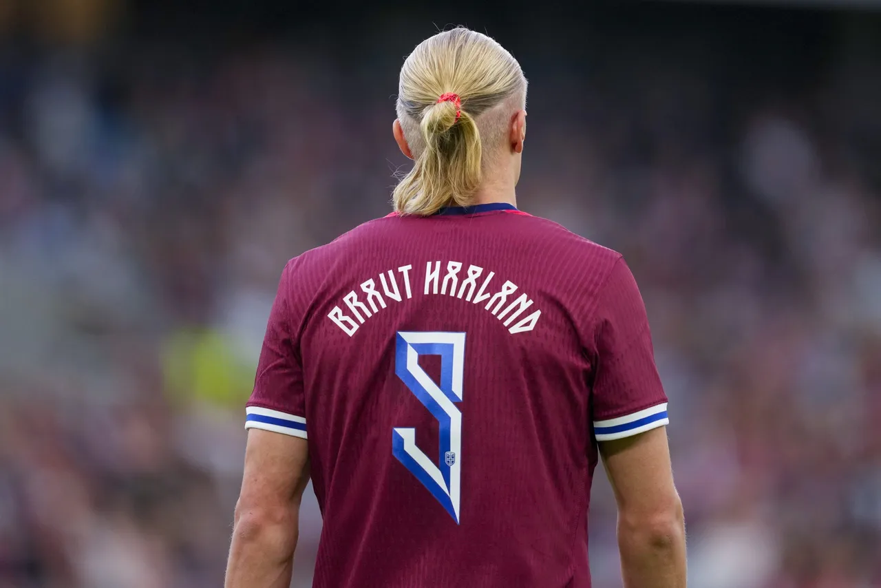 Erling Haaland contribuyo con 5 goles para la goleada de Noruega ante Moldavia