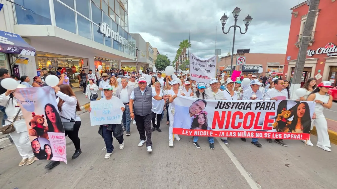 Proponen &#8220;Ley Nicole&#8221; para prohibir cirugías estéticas en menores de edad