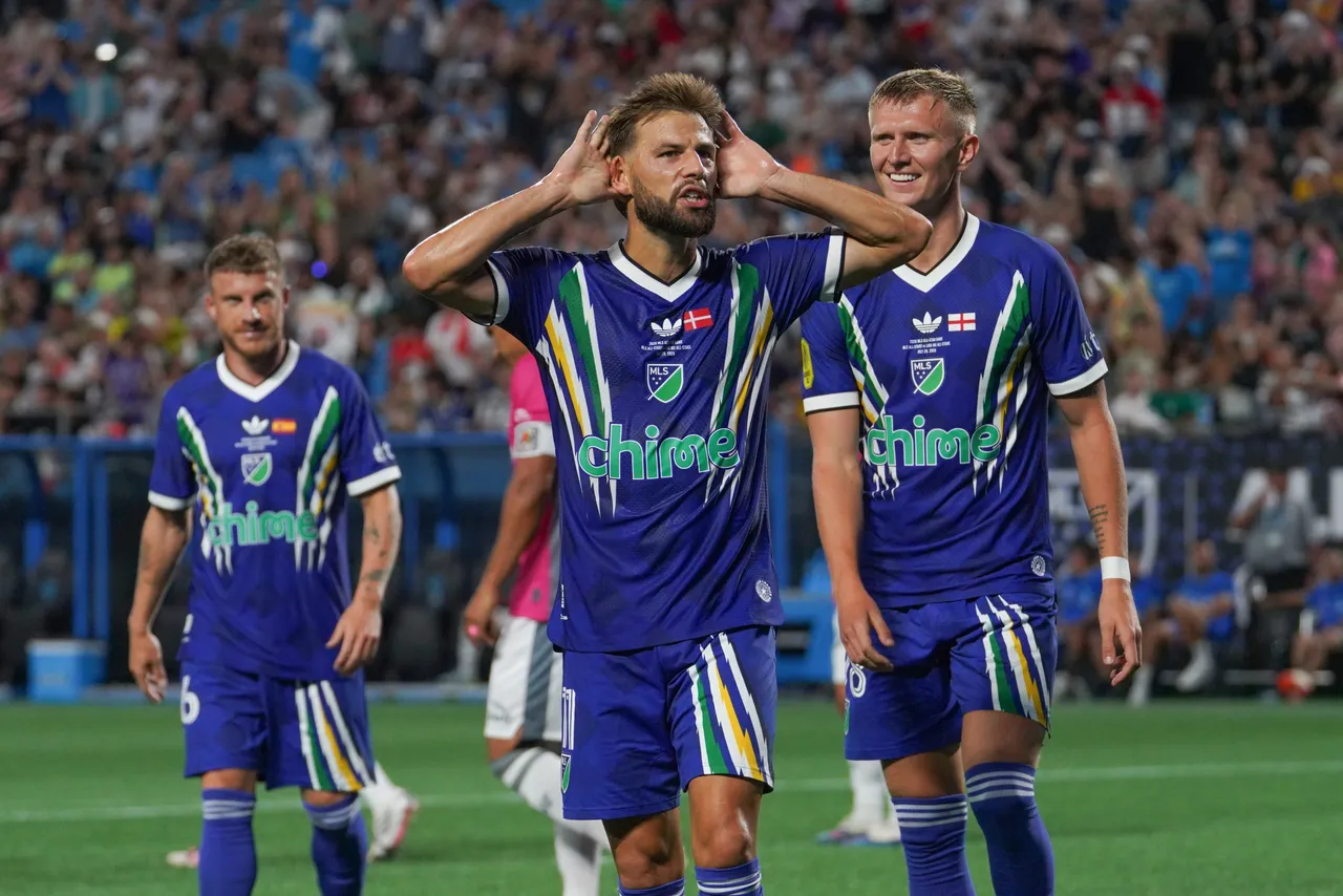El seleccionado de la MLS derrotó este miércoles por 4-3 al de la Liga MX en el 'All-Star', repitiendo triunfo por segundo añ