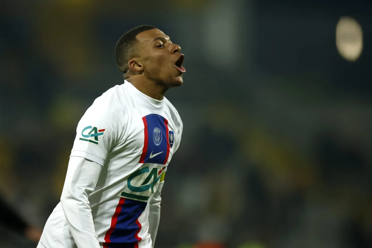 Pays de Cassel vs Paris Saint Germain