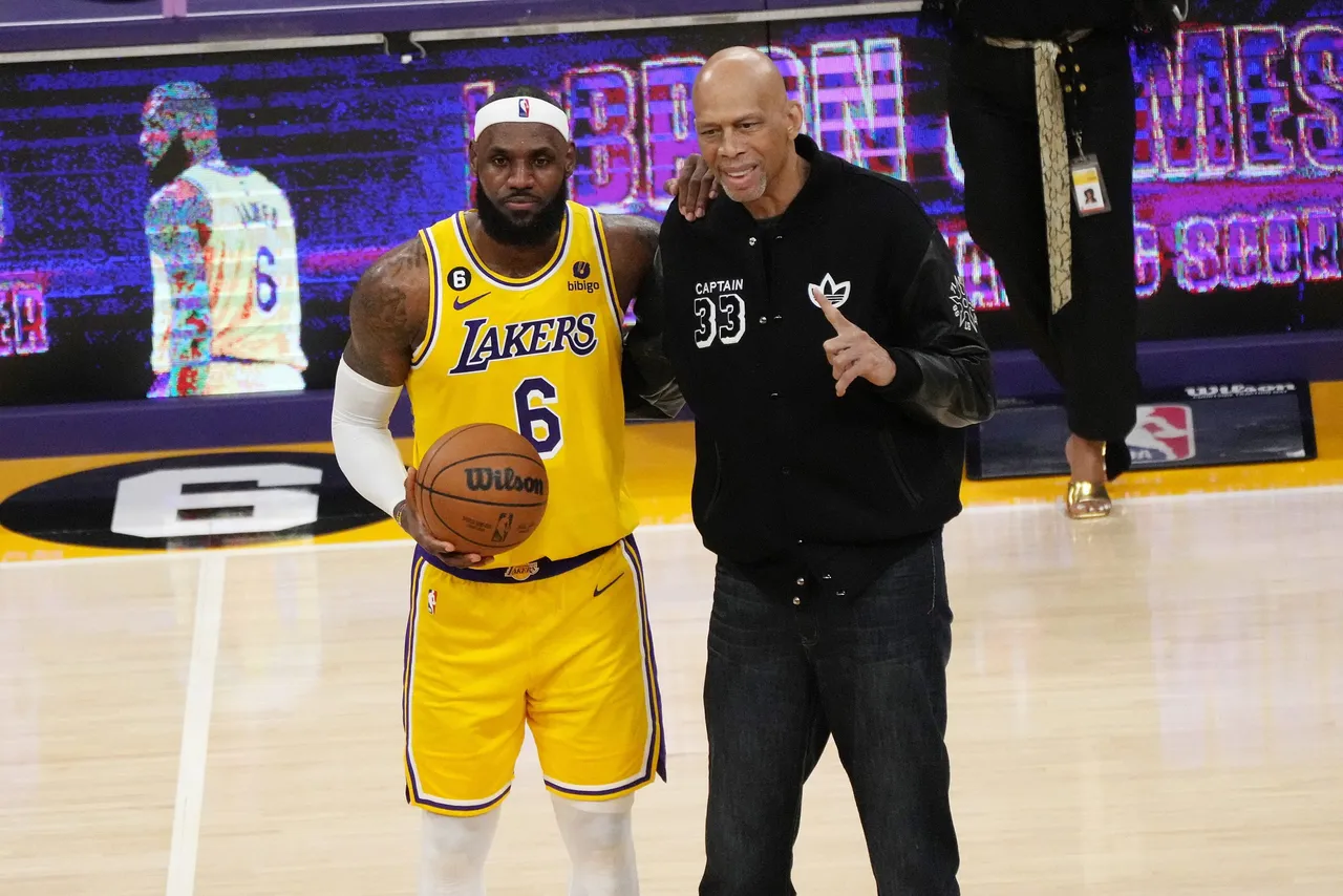 Oklahoma City Thunder at Los Angeles Lakers