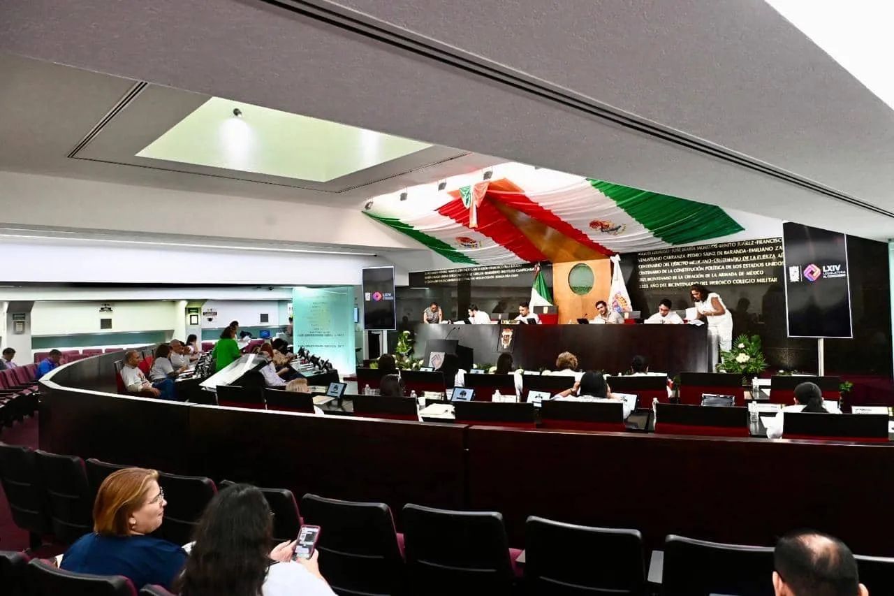 Vestigios de palacios estilo río Bec coronan sitio prehispánico descubierto en México