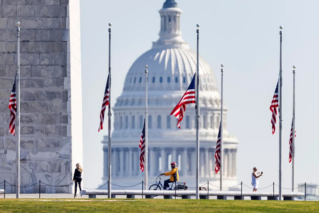 congreso capitolio estados unidos bandera