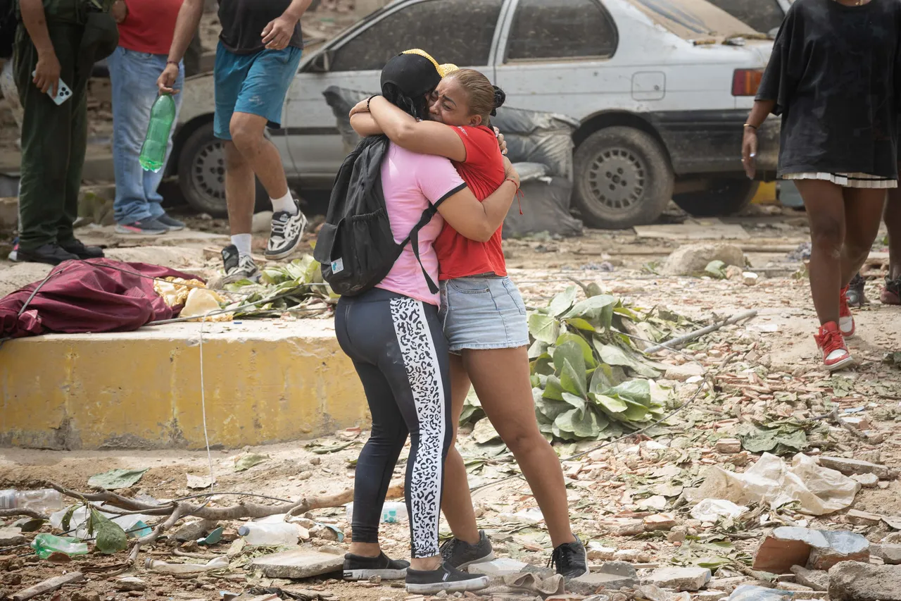 Delcy Rodríguez recorre La Guaira tras los terremotos y confirma llegada de ayuda internacional