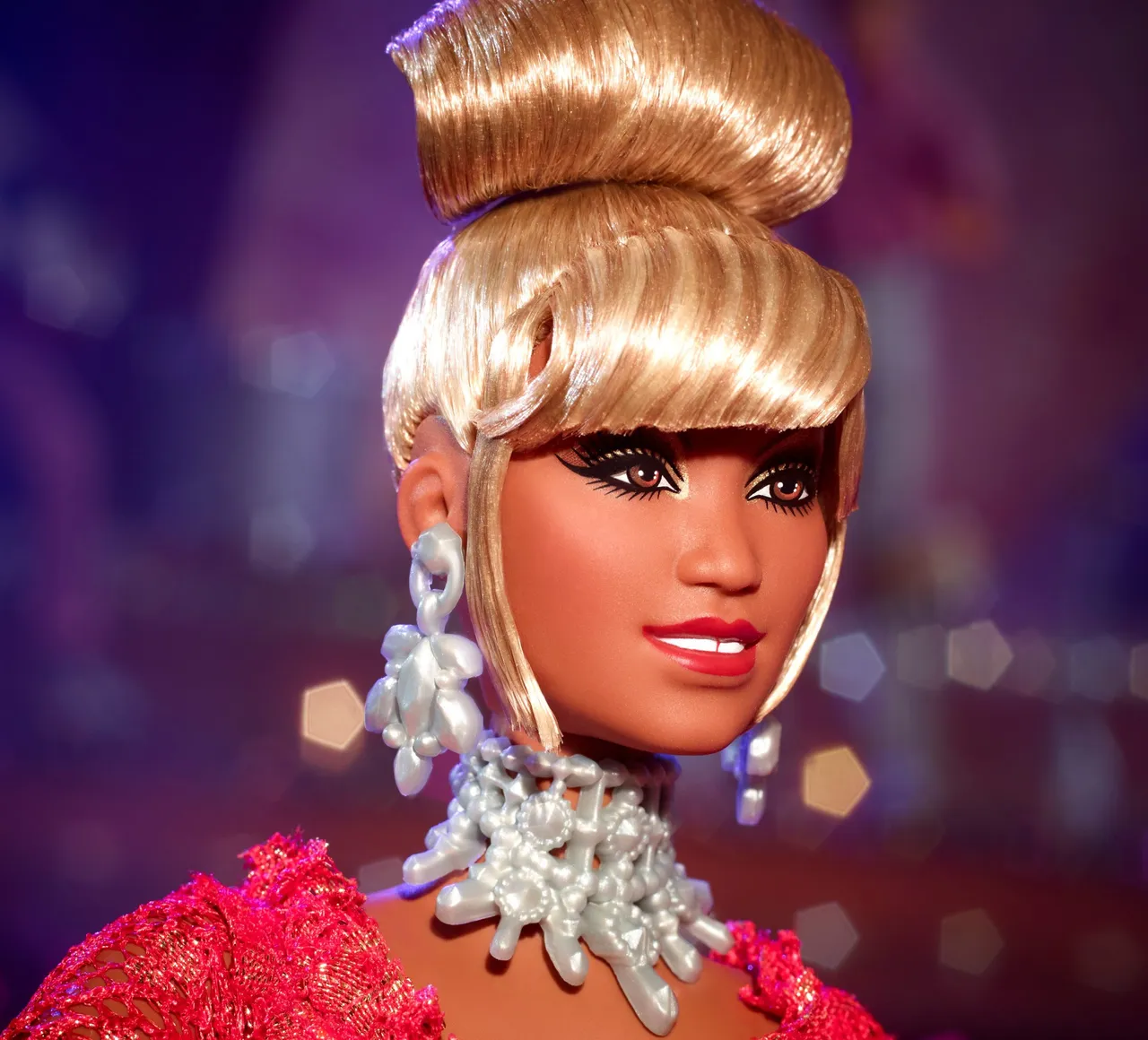 La muñeca Barbie con la figura de Celia Cruz sale hoy a la venta