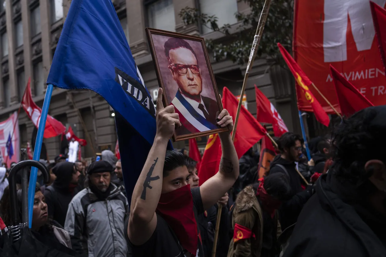 Manifestación por el 50 aniversario del golpe de Estado en Chile