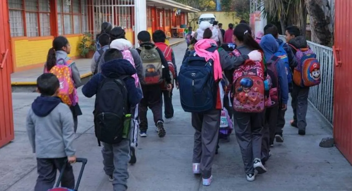 El gobierno del Estado de México anunció el regreso a clases presenciales en los 125 municipios