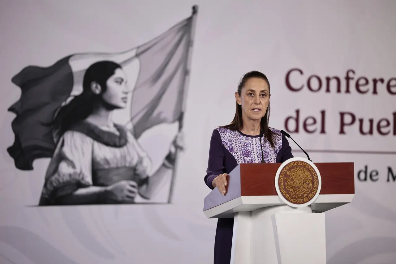 Claudia Sheinbaum durante una conferencia de prensa sobre la muerte de mexicanos bajo custodia de ICE en Estados Unidos