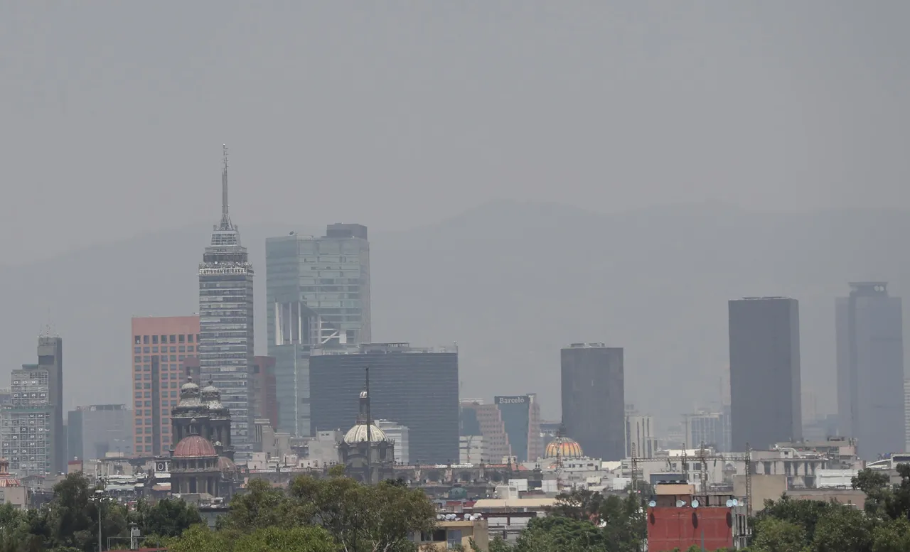 Autoridades ambientales activan fase uno en el Valle de México por altos índices de ozono